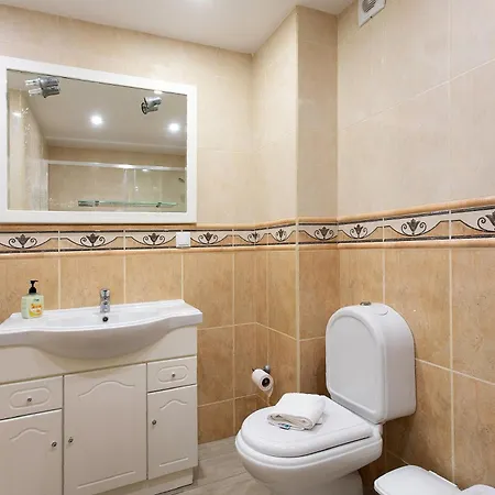 アパート Natalina T1 ナザレ