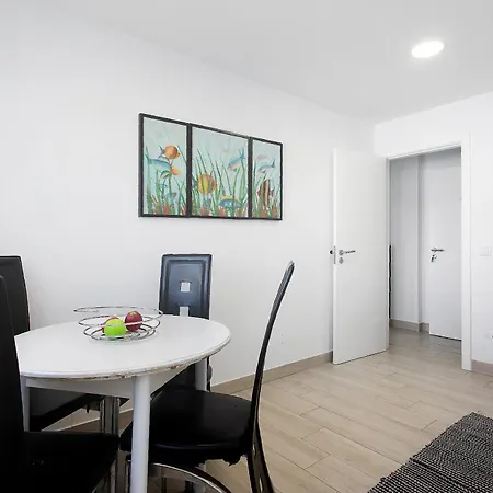 Natalina T1 アパート ナザレ